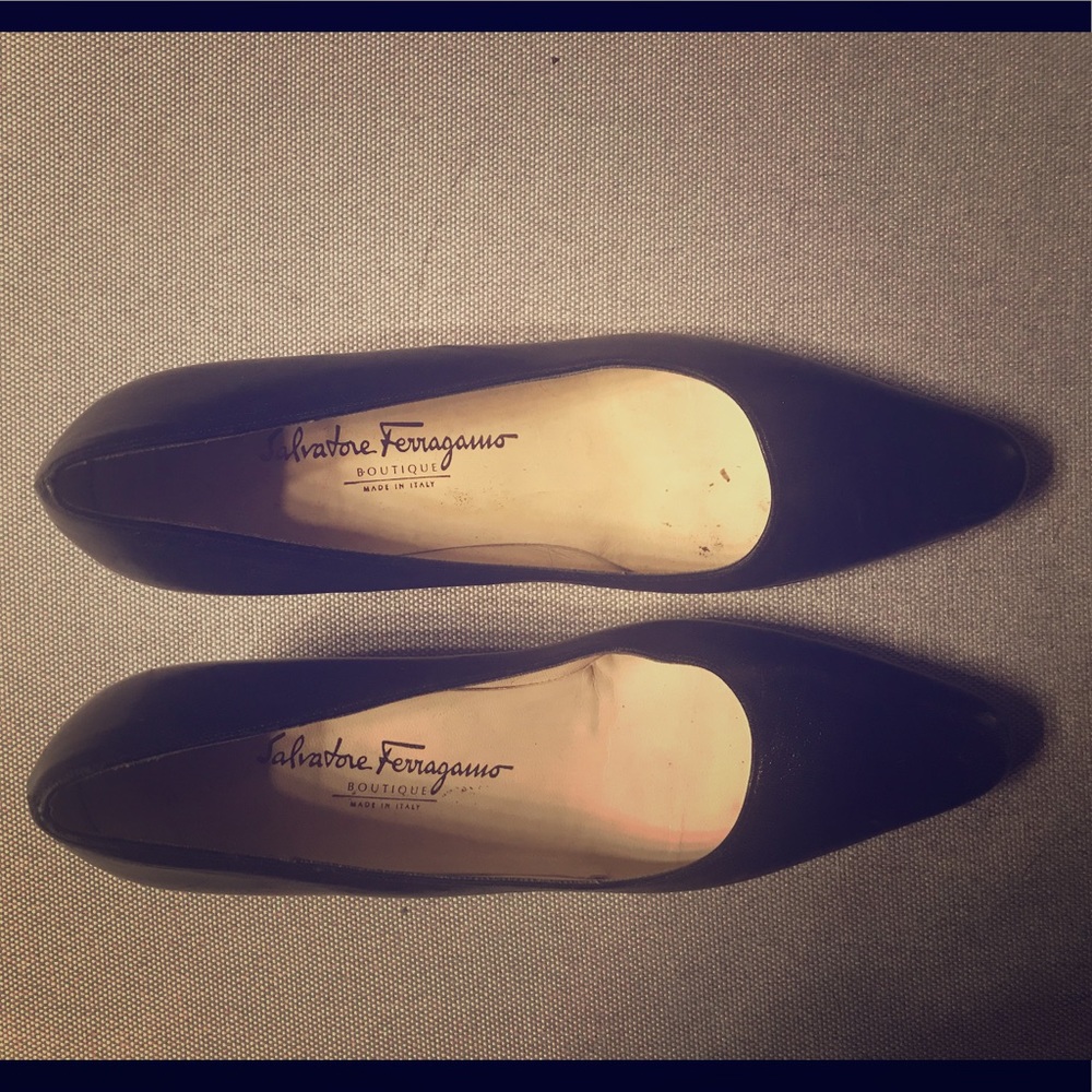 Vintage black leather Ferragamo heels.